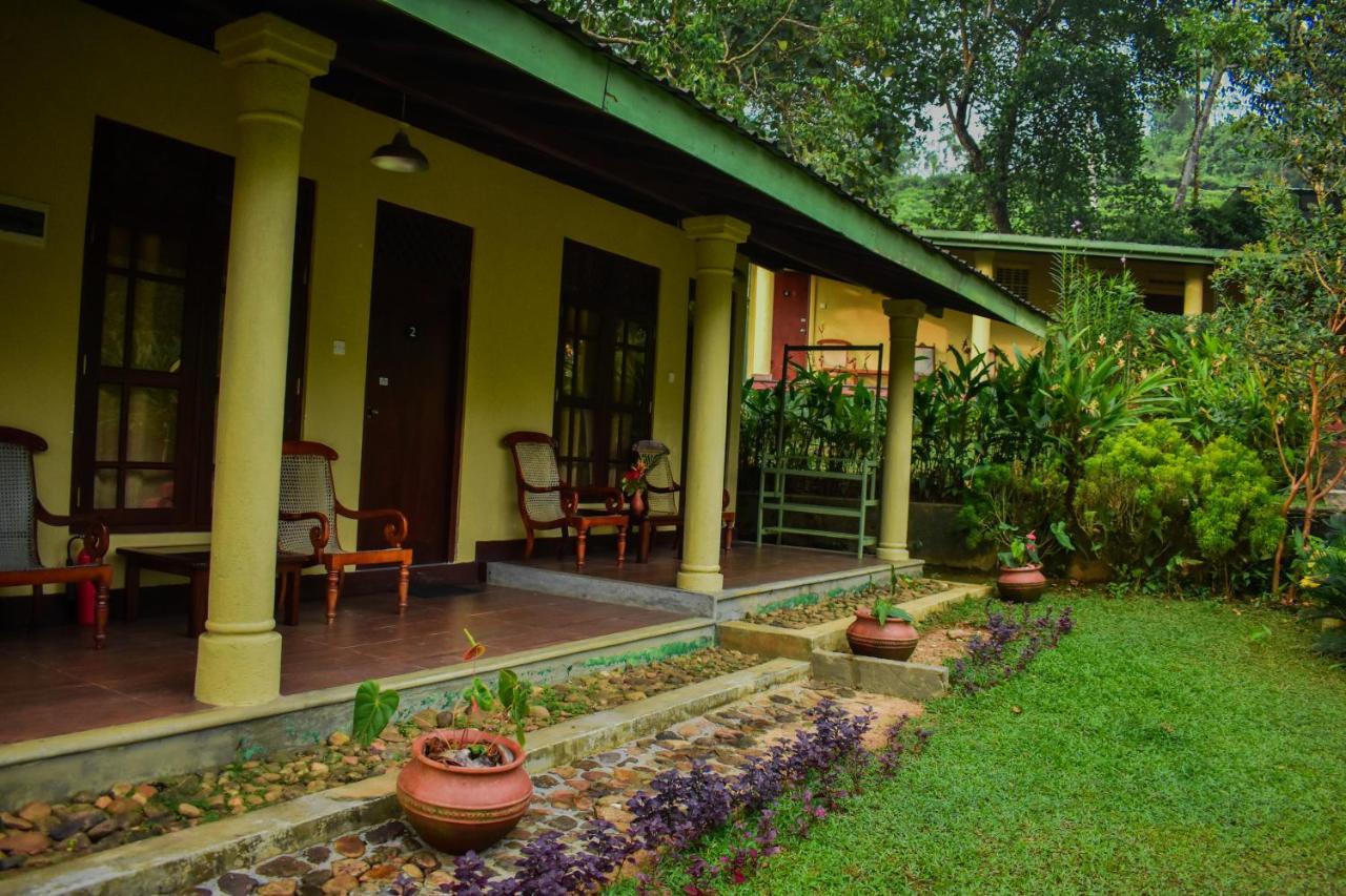Blue Magpie Lodge Sinharaja Kudawe Buitenkant foto